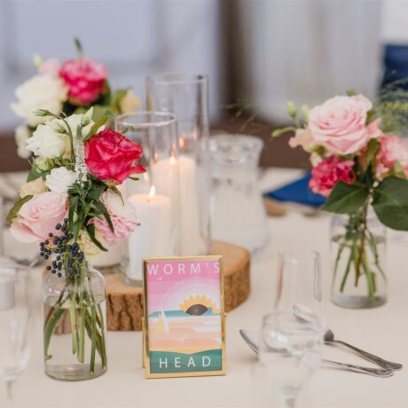 statement florals, ceremony flowers, florist uk, weddingflorist, ukbrides, pink wedding flowers, bright flower wedding inspo,