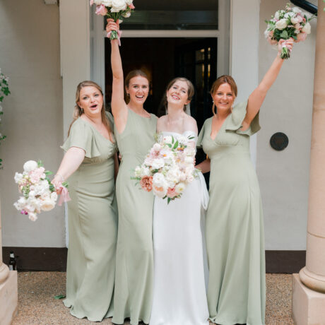 bridal bouquet, florist uk, brides2025, swansea florist, uk bride, wedding florist bridal florist, weddingflorist, uk brides, bride tribe, wedding flowers, swansea weddings, cardiff weddings, cheltbride, bridal flowers, flowers, bridal inspo, wedding styling, modern florist, contemporary flowers, florist, welsh weddings, award winning florist, featured florist, wedding inspiration